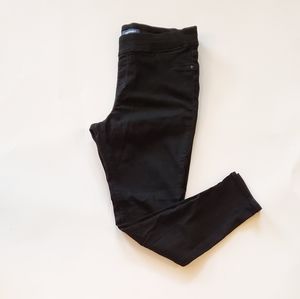 Black Pull-On Jeggings